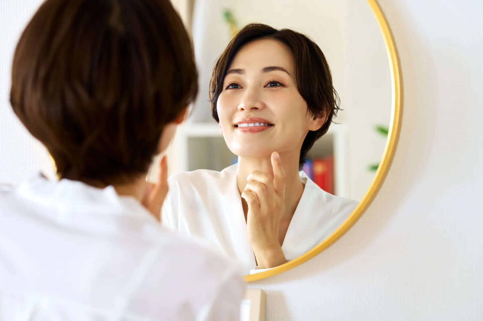 40代の目元を輝かせる！ナチュラルアイシャドウの選び方と使い方