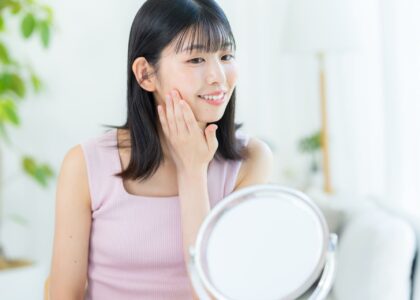 女性　スキンケア