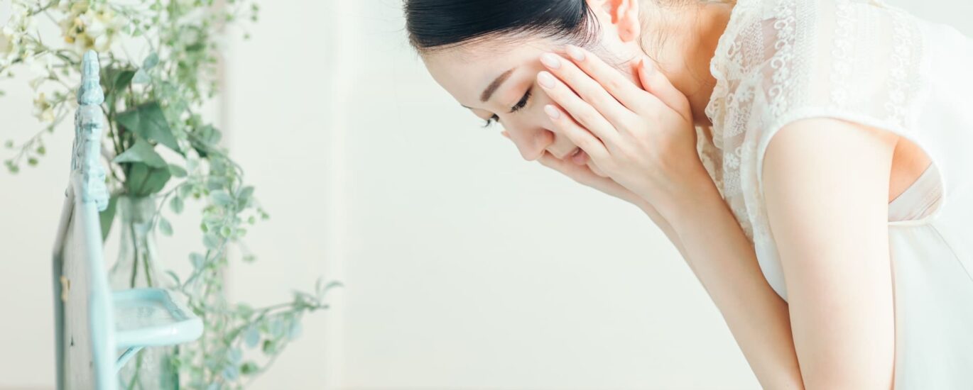 女性　スキンケア