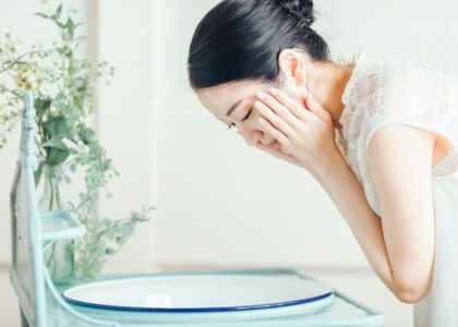 女性　スキンケア